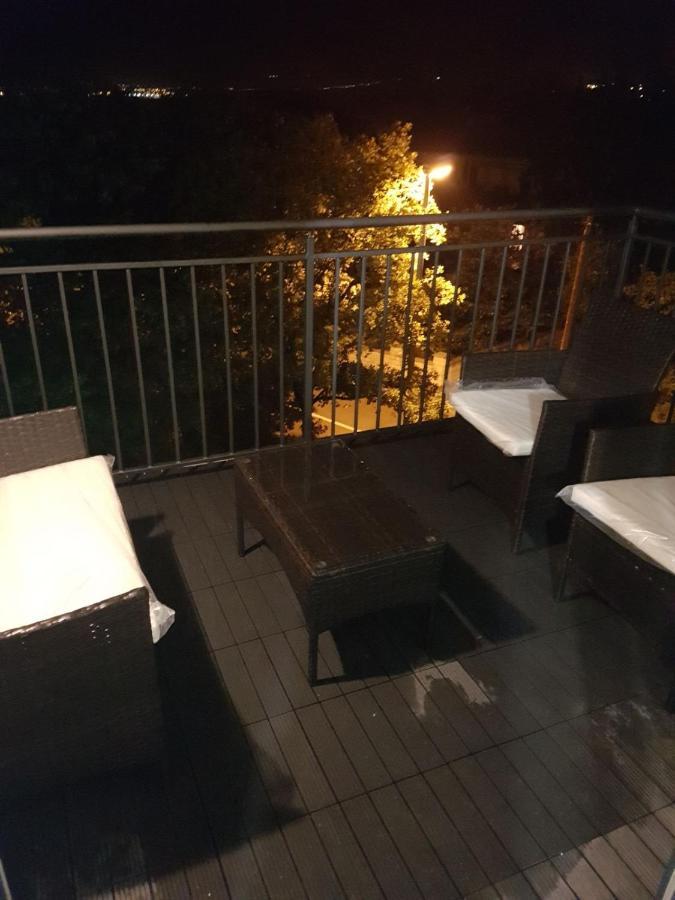 Apartmani Zaric Malinska Kültér fotó
